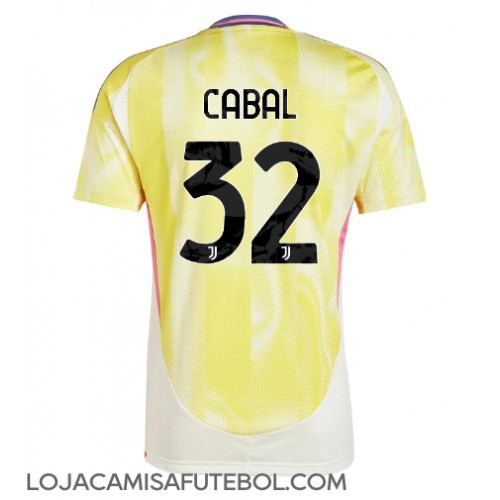 Camisa de Futebol Juventus Juan Cabal #32 Equipamento Secundário 2024-25 Manga Curta